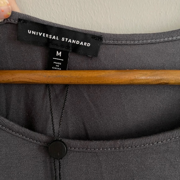 NWT Universal Standard Genevette Crew Top, sz M - Picture 4 of 4